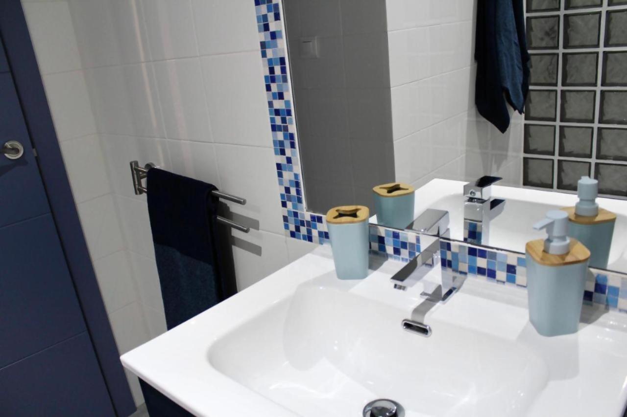 Hostfy Giralda Apartman Sevilla Kültér fotó