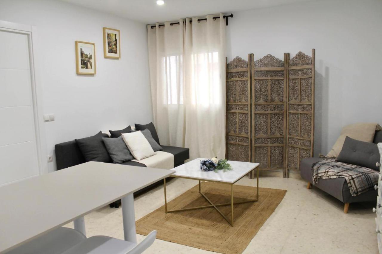 Hostfy Giralda Apartman Sevilla Kültér fotó